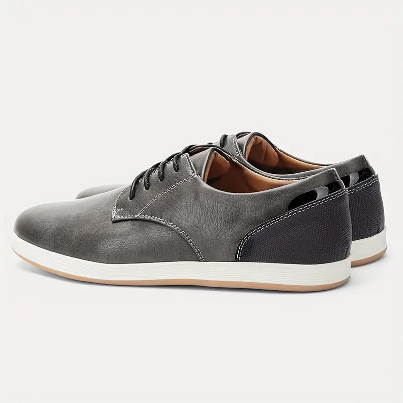 Daxon Leather Sneakers