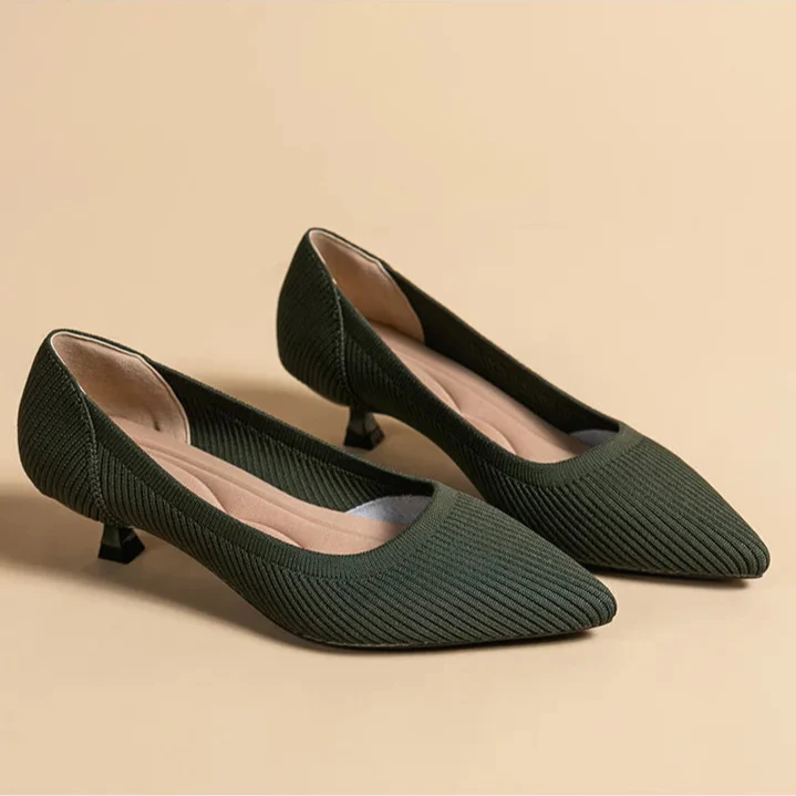 Liena Kitten Pumps