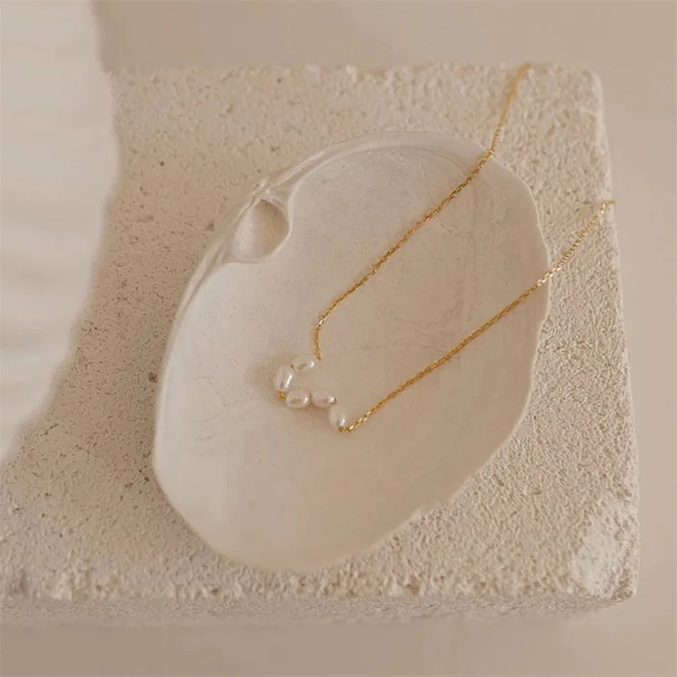 Aurea Pearl Necklace