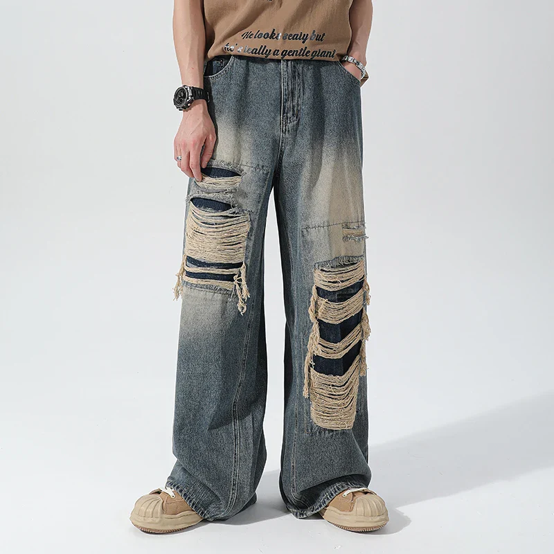 Teji Distressed Jeans