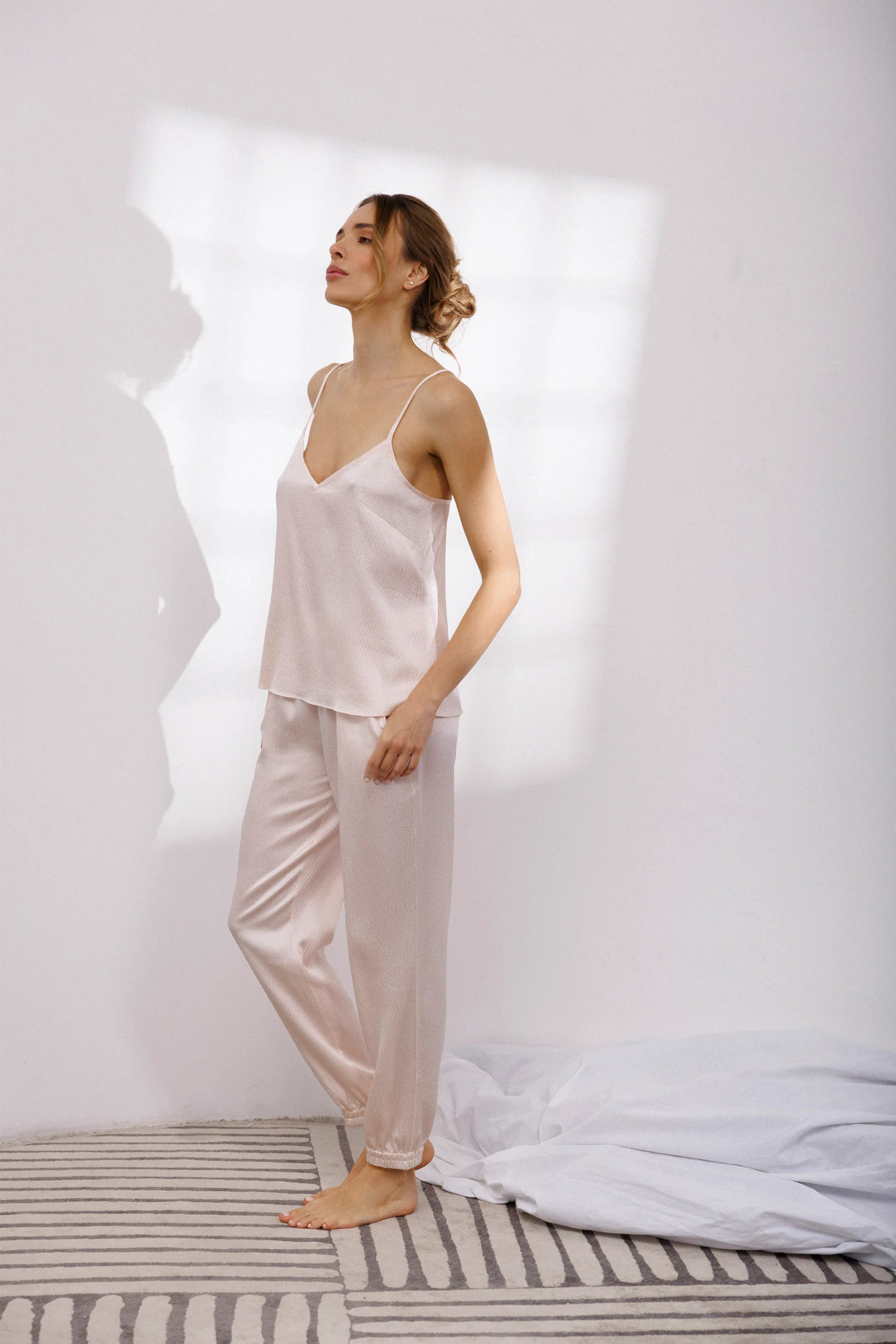 Bubble Silk Camisole and Pants Set in Powder