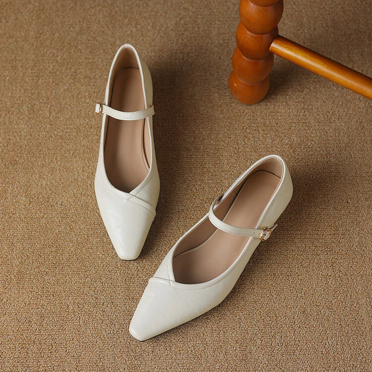 Emmie Flat Pumps