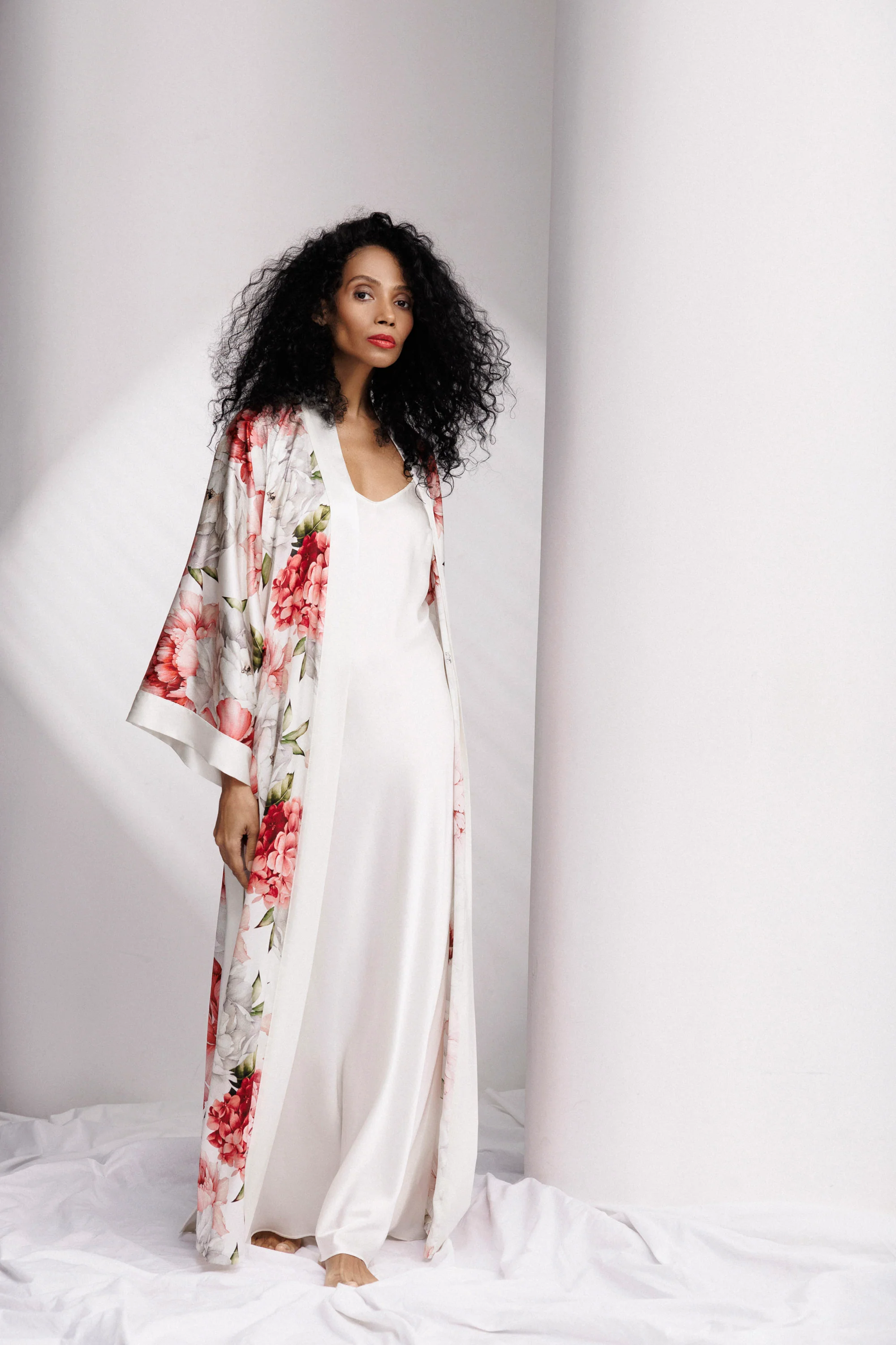 Peony Allure Long Robe in Coral