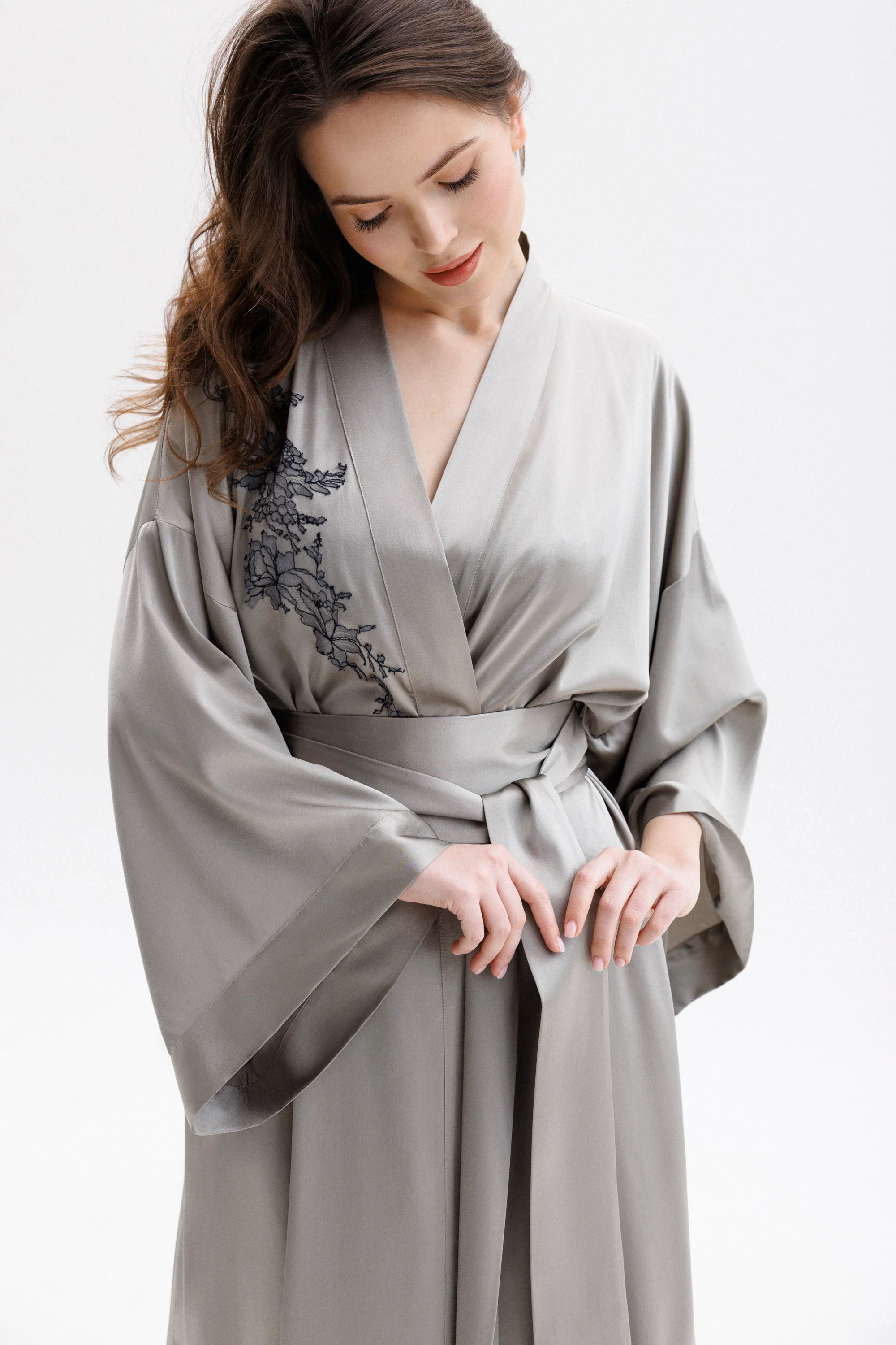 Long Silk Kimono in Grey with Anthracite Leavers Lace