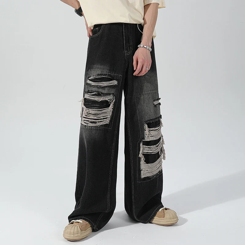 Teji Distressed Jeans