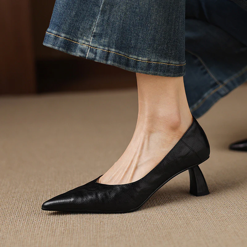 Veler Genuine Leather Heels