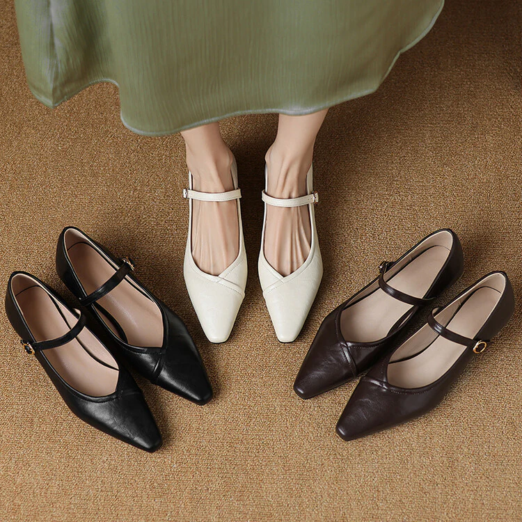 Emmie Flat Pumps