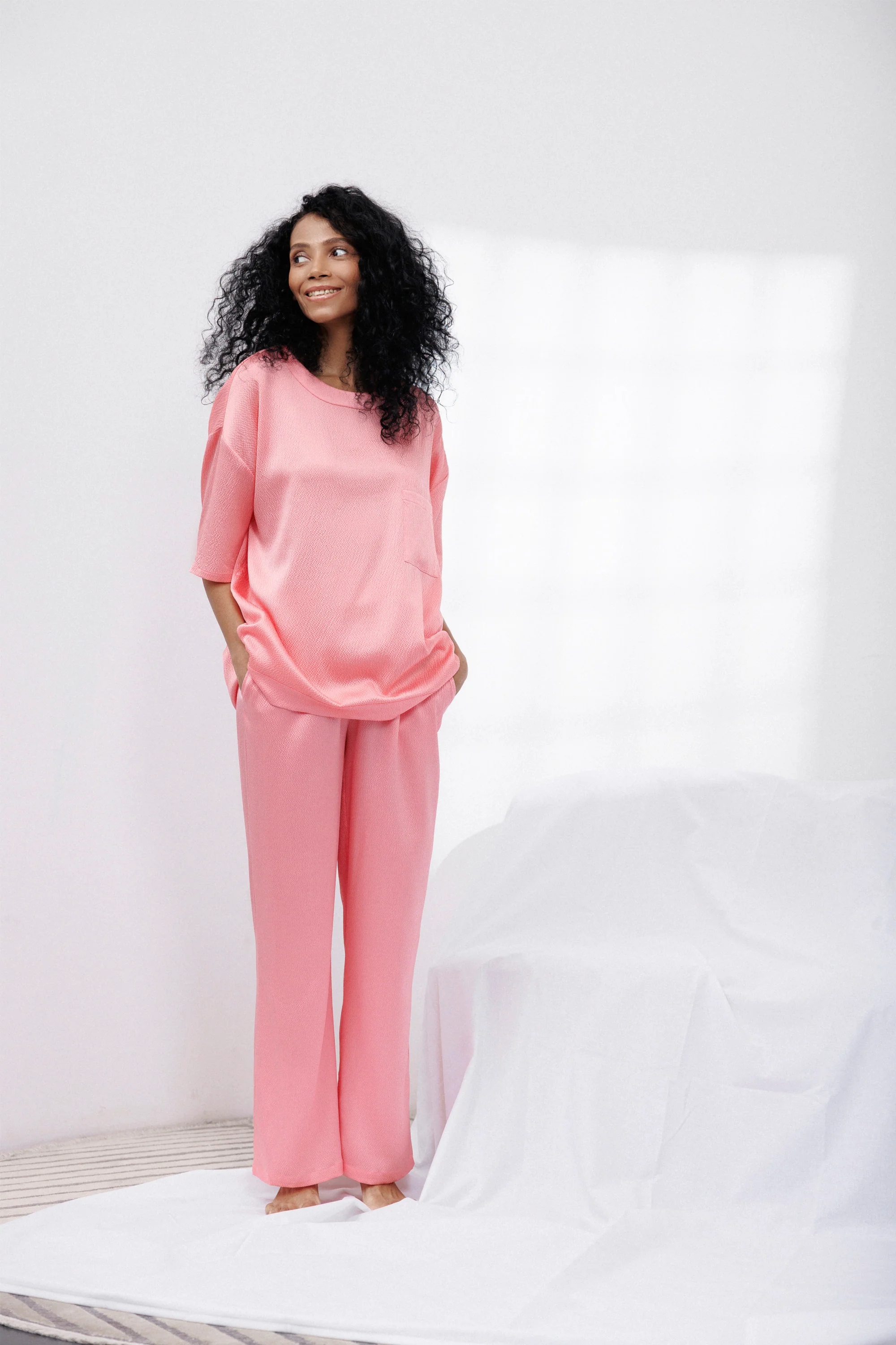 Bubble Silk Relaxed Pants in Pink