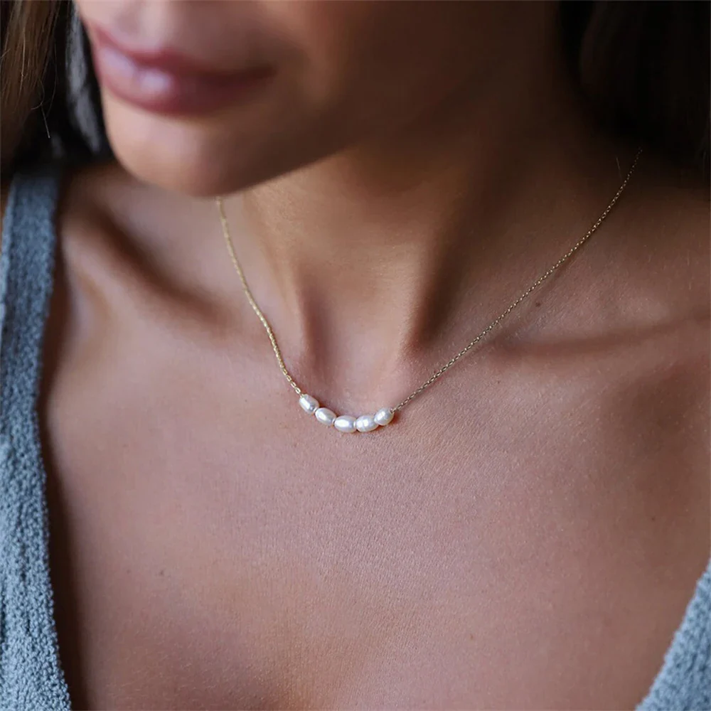 Aurea Pearl Necklace