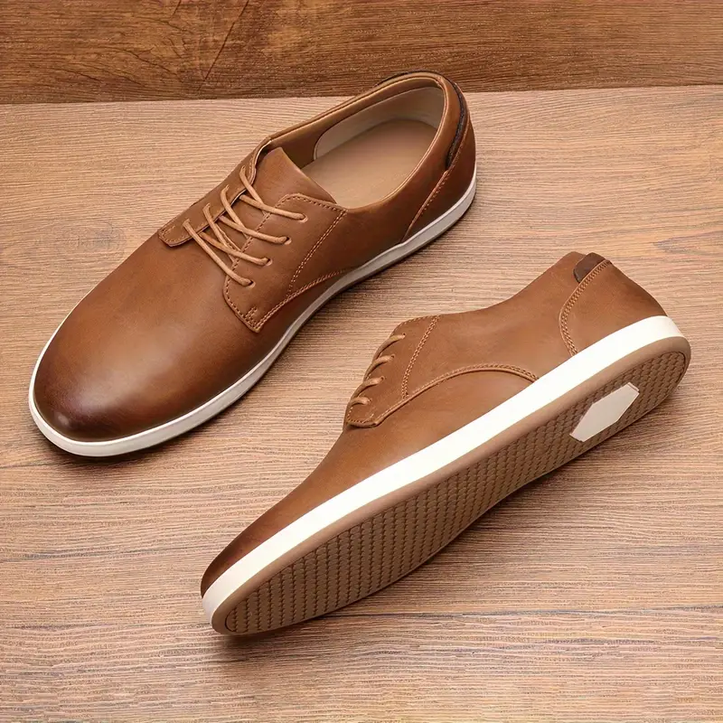 Daxon Leather Sneakers